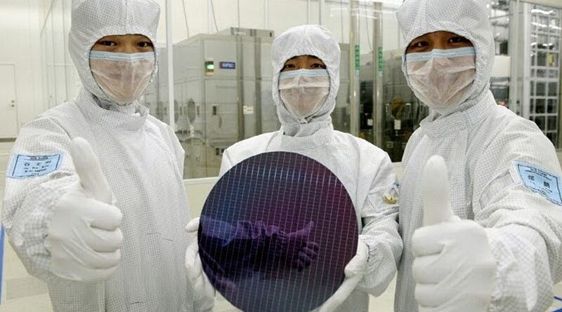 Samsung moderniza sua fábrica em Xi'an para produzir NAND de 286 camadas, visando competir com a YMTC e elevar a produção global de SSDs.